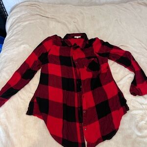 Women’s Red and Black Plaid Shirt